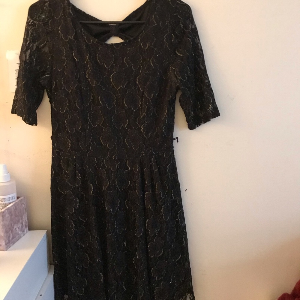 Black and gold lace bow dress